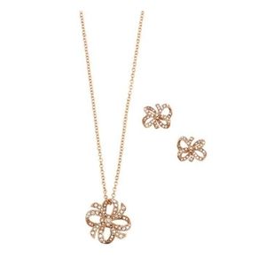 Avon Iconic Necklace and Earring Set